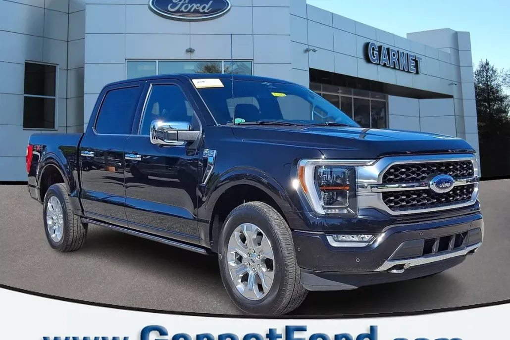 2023 Ford F-150 Platinum photo 1