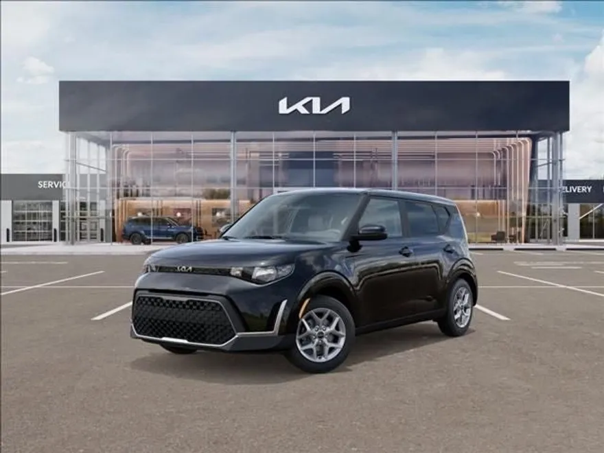 2025 Kia Soul LX S photo 1