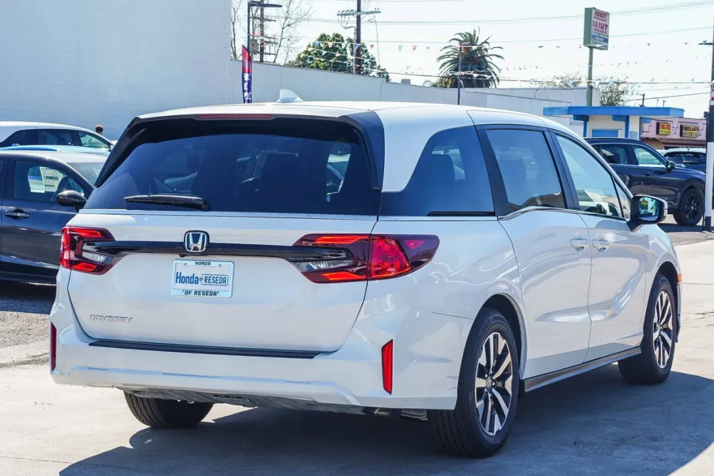 2026 Honda Odyssey EX-L photo 1