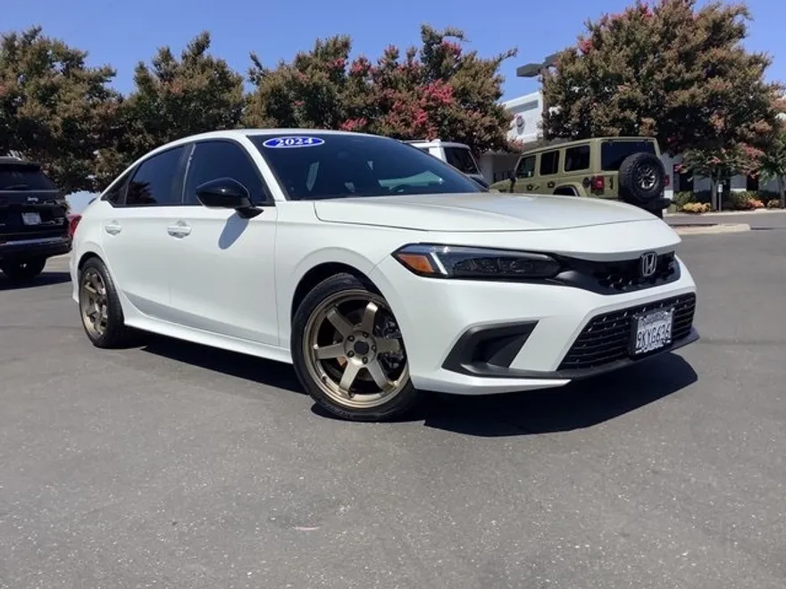 2024 Honda Civic Si photo 1