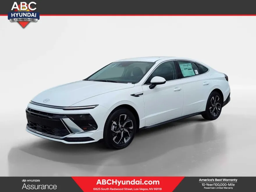 2025 Hyundai Sonata SEL photo 1