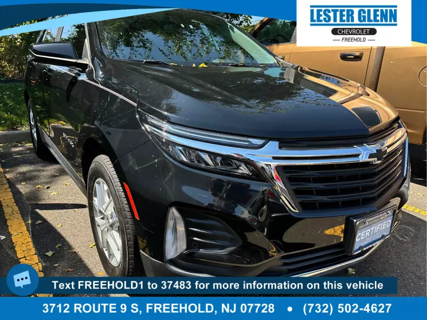 2022 Chevrolet Equinox LT photo 1