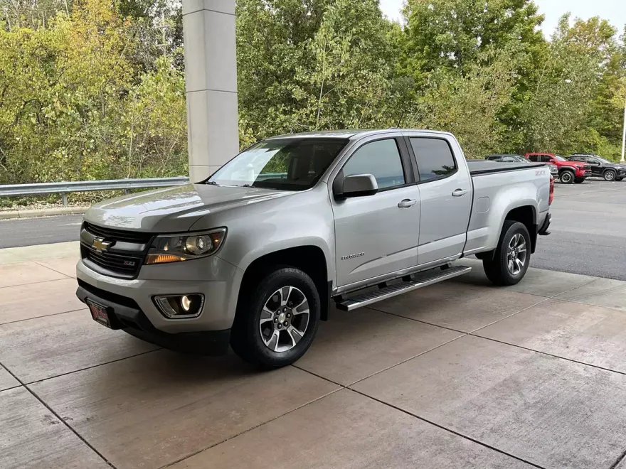 2017 Chevrolet Colorado Z71 photo 1