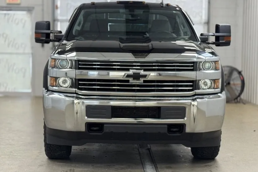 2017 Chevrolet Silverado 2500HD Work Truck photo 1