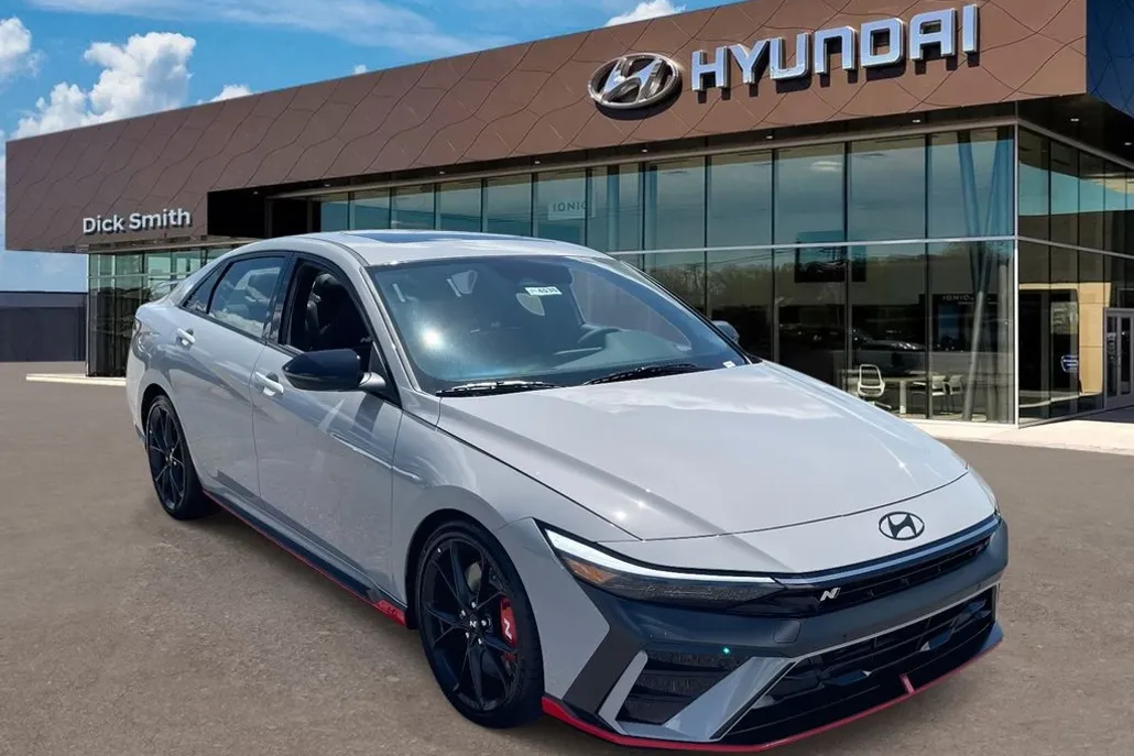 2025 Hyundai Elantra N Base photo 1