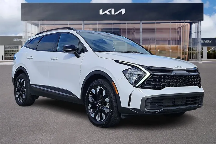 2023 Kia Sportage X-Line photo 1