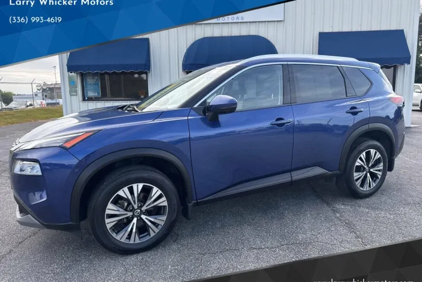 2021 Nissan Rogue SV photo 1