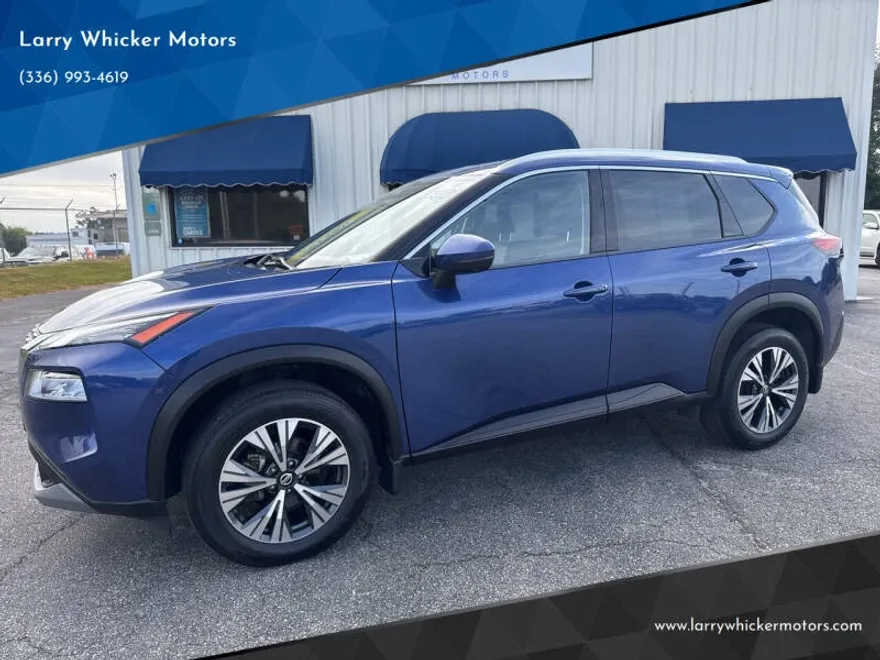 2021 Nissan Rogue SV photo 1