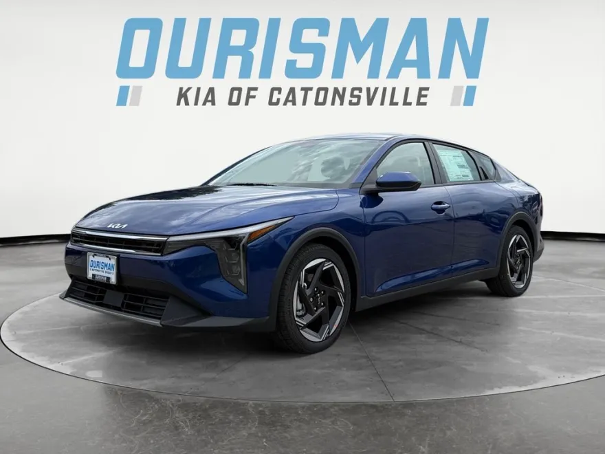 2025 Kia K4 EX photo 1