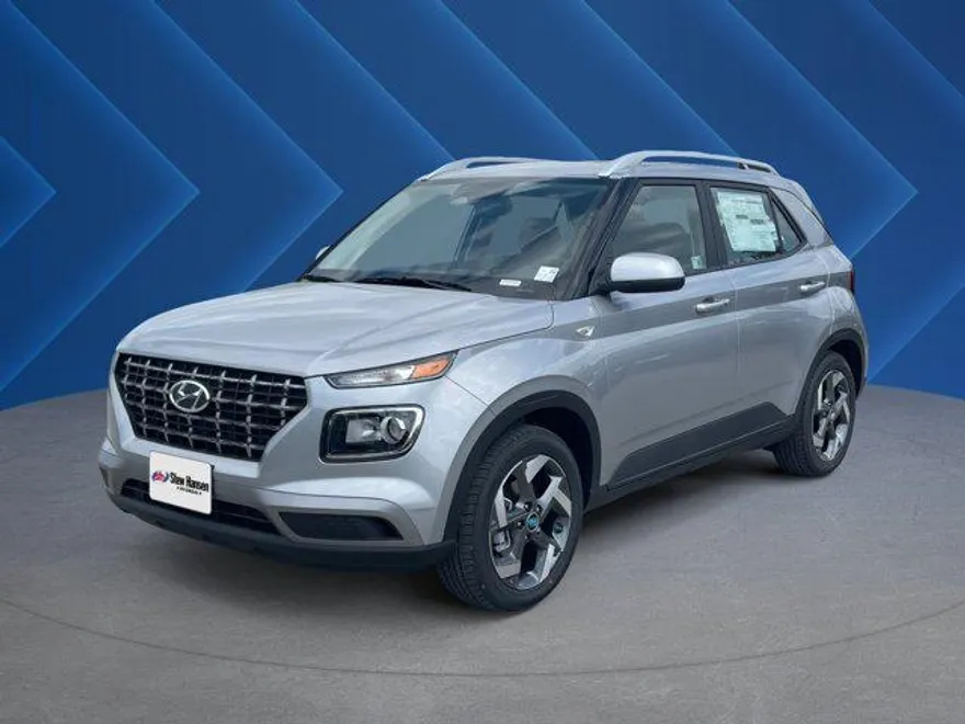 2025 Hyundai Venue SEL photo 1
