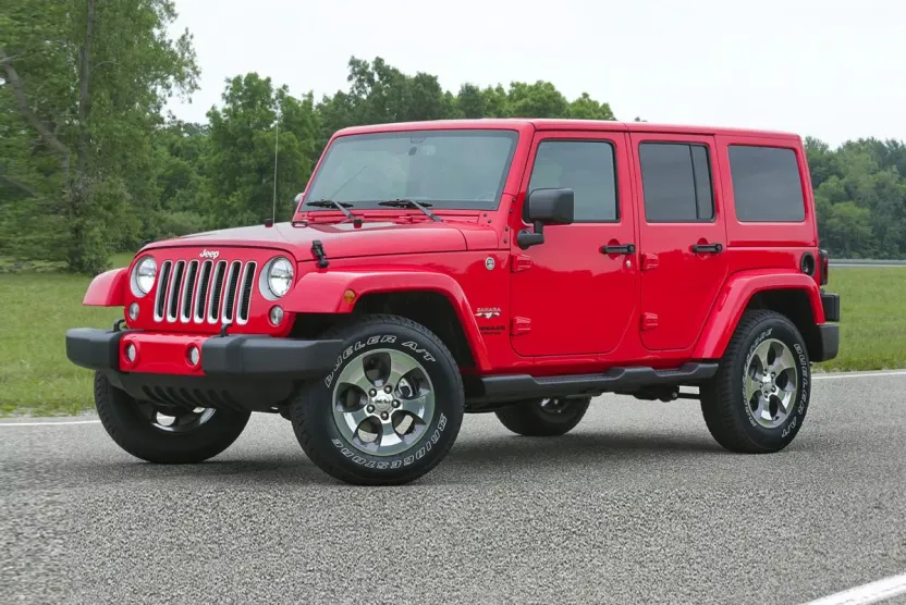 2018 Jeep Wrangler Unlimited Sahara photo 1