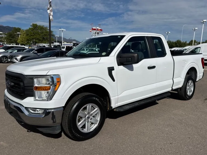 2021 Ford F-150 XL photo 1