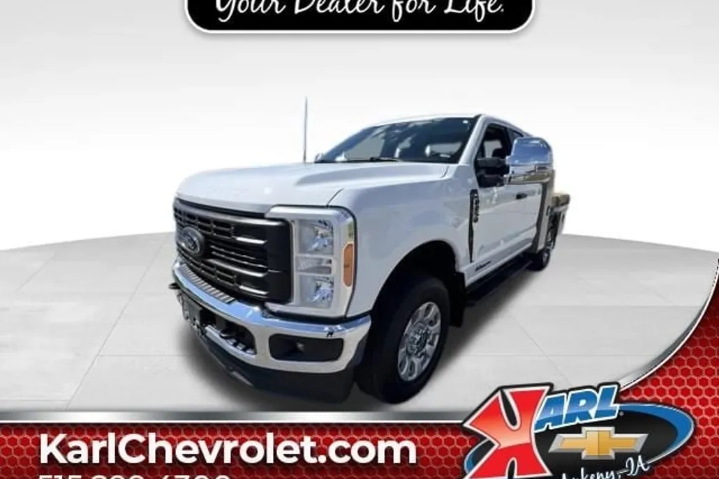 2023 Ford F-250 XL photo 1