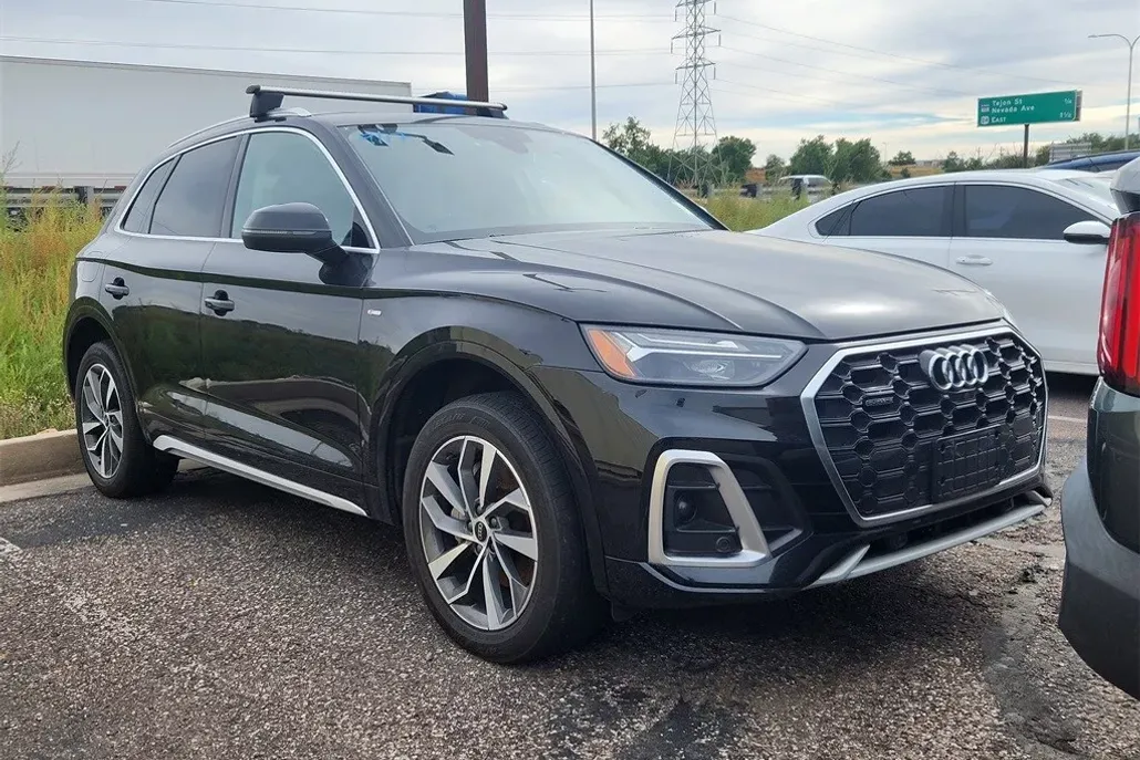 2023 Audi Q5 45 S line Premium photo 1