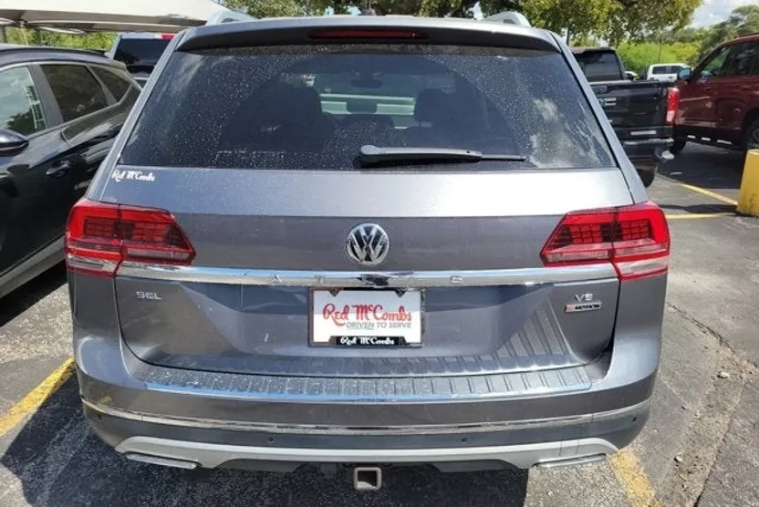 2018 Volkswagen Atlas V6 SEL Premium photo 1