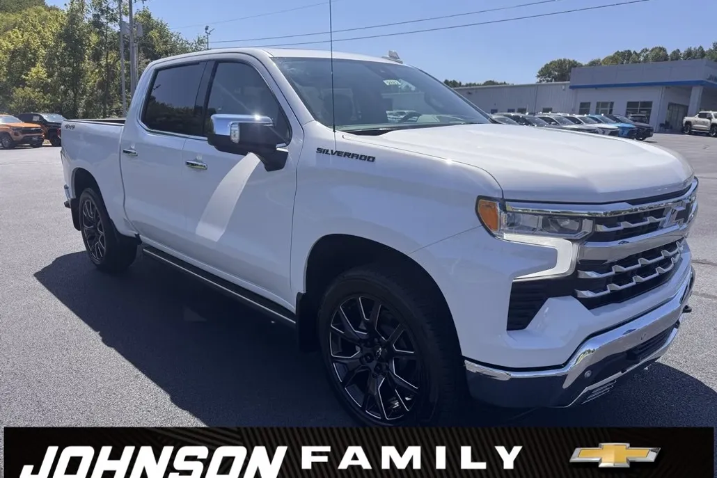 2026 Chevrolet Silverado 1500 LTZ photo 1
