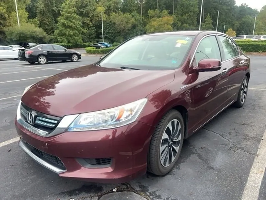 2015 Honda Accord Hybrid Touring photo 1