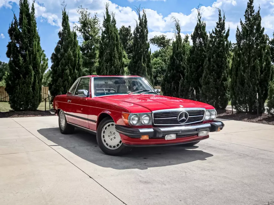 1988 Mercedes Benz SL 560 photo 1