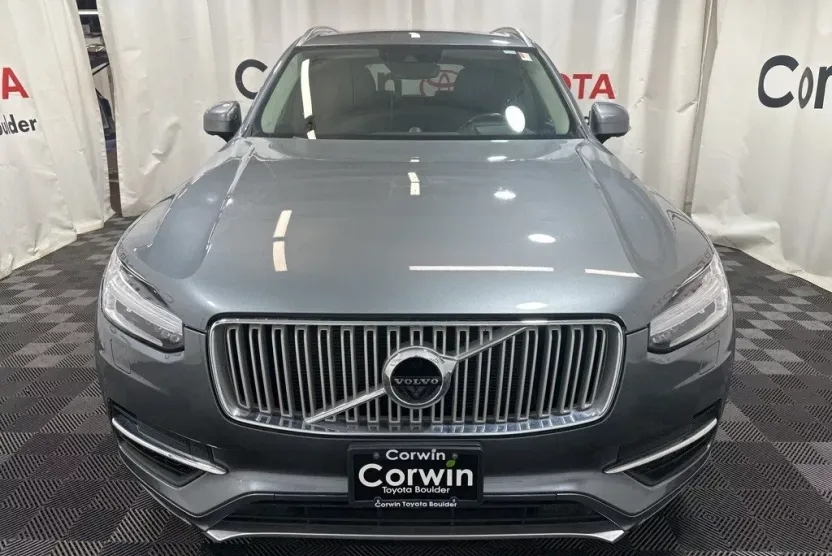 2016 Volvo XC90 Premier Plus Inscription photo 1