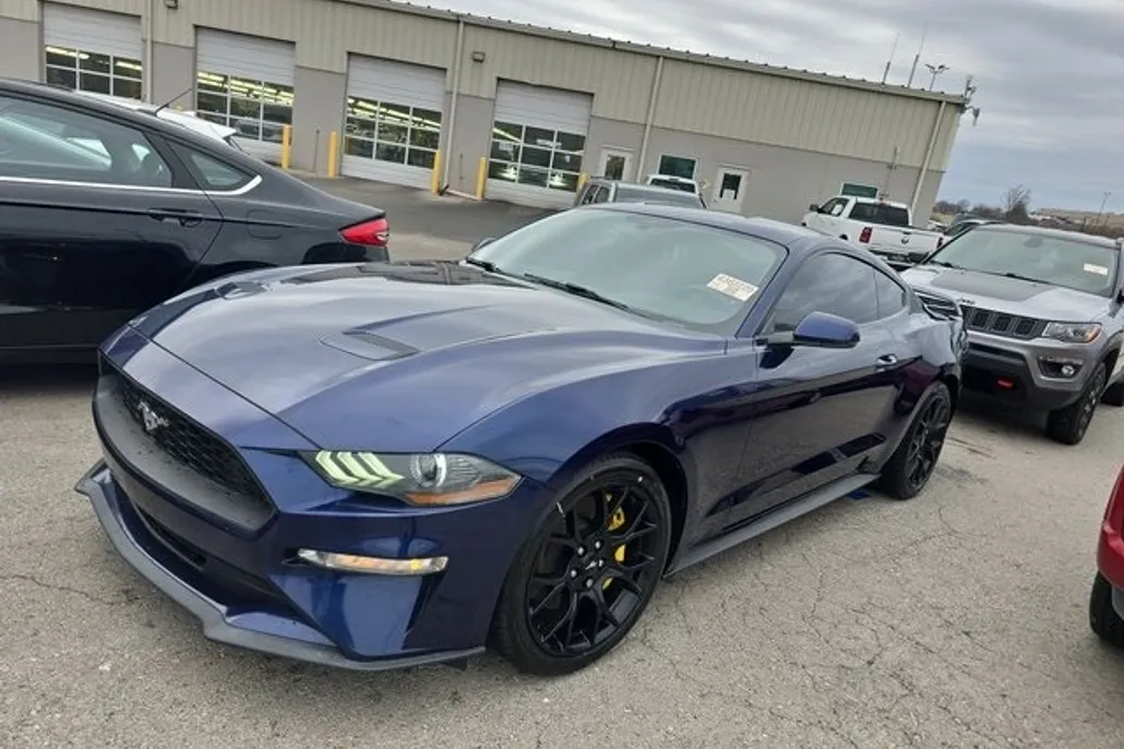 2019 Ford Mustang EcoBoost Premium photo 1