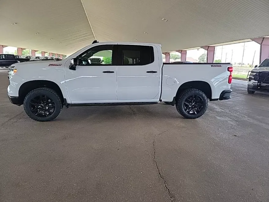 2022 Chevrolet Silverado 1500 LT Trail Boss photo 1