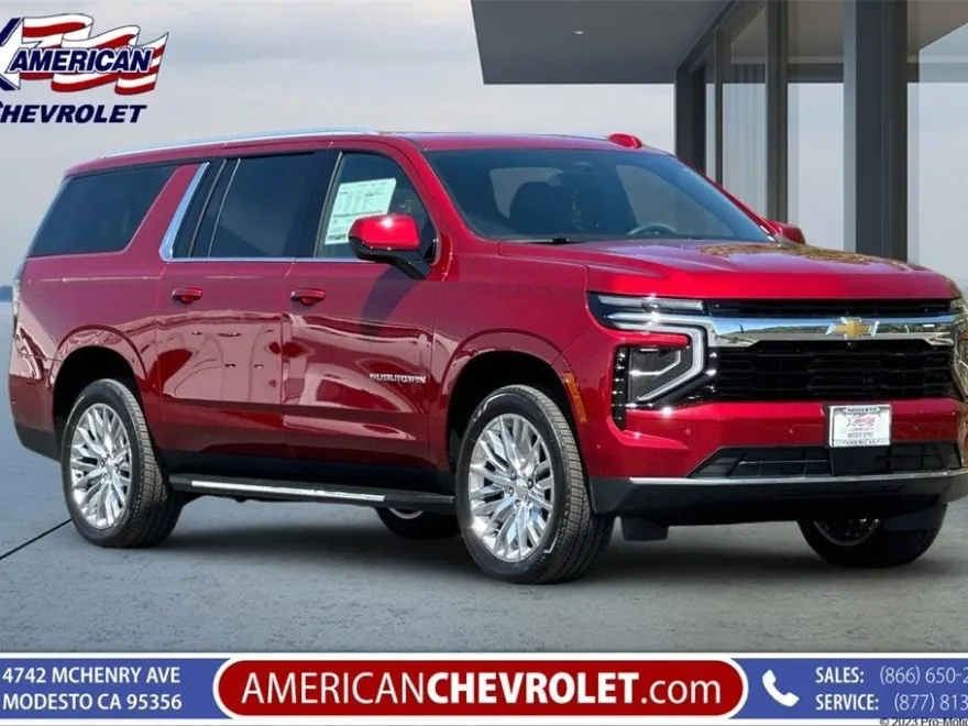2025 Chevrolet Suburban LS photo 1