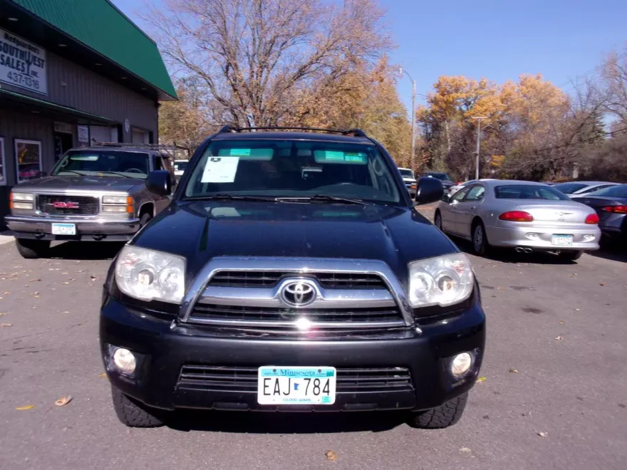 2006 Toyota 4Runner SR5 Sport photo 1