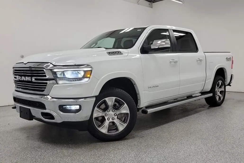 2022 Ram 1500 Laramie photo 1