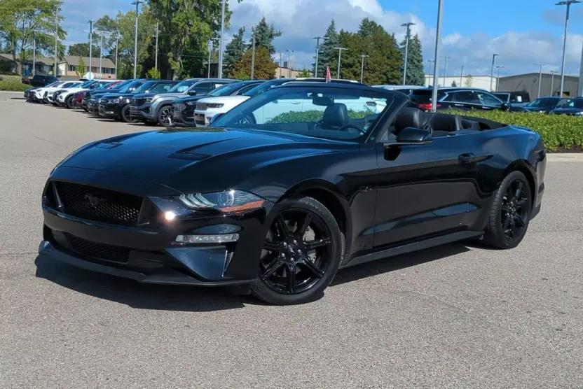 2018 Ford Mustang GT Premium Convertible photo 1