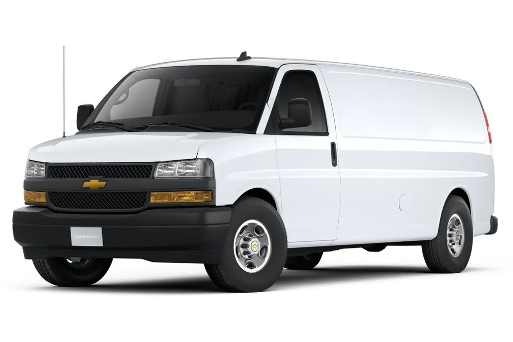 2025 Chevrolet Express Cargo 3500 photo 1