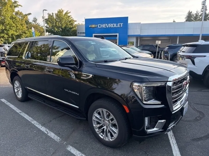 2021 Gmc Yukon XL SLT photo 1