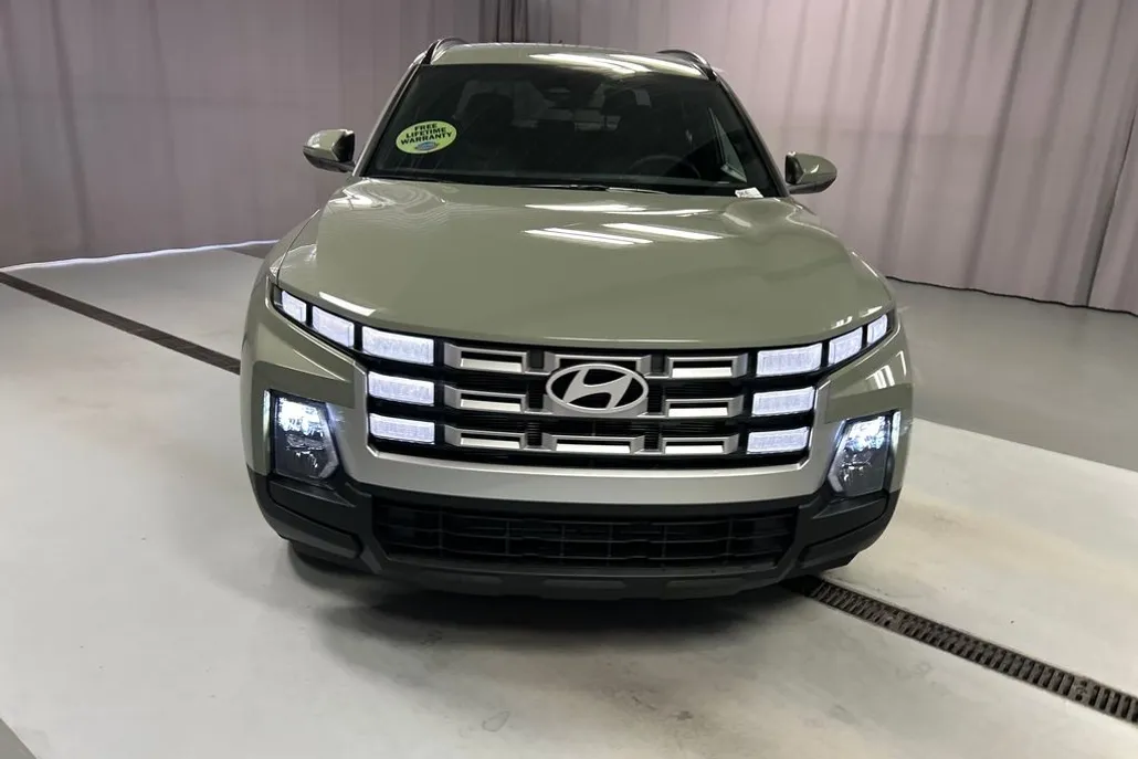 2026 Hyundai Santa Cruz SEL photo 1