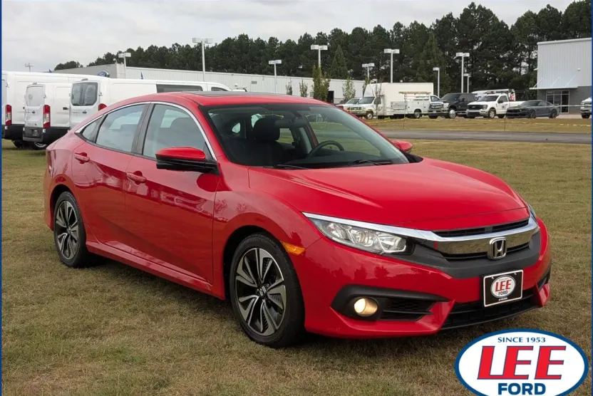 2018 Honda Civic EX-T photo 1