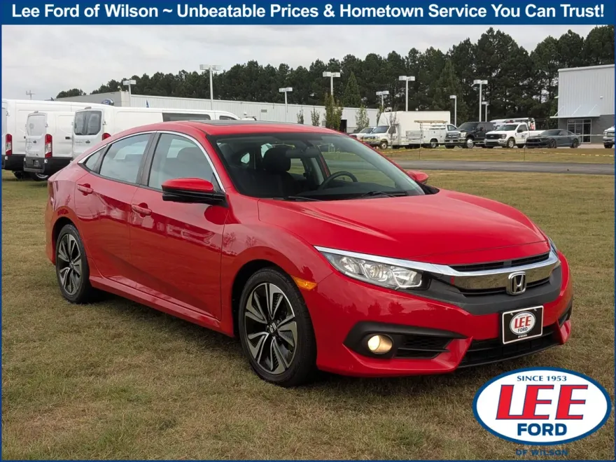 2018 Honda Civic EX-T photo 1