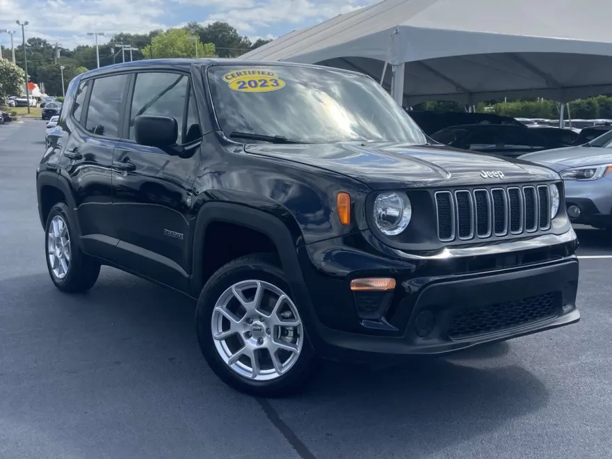 2023 Jeep Renegade Latitude Upland photo 1