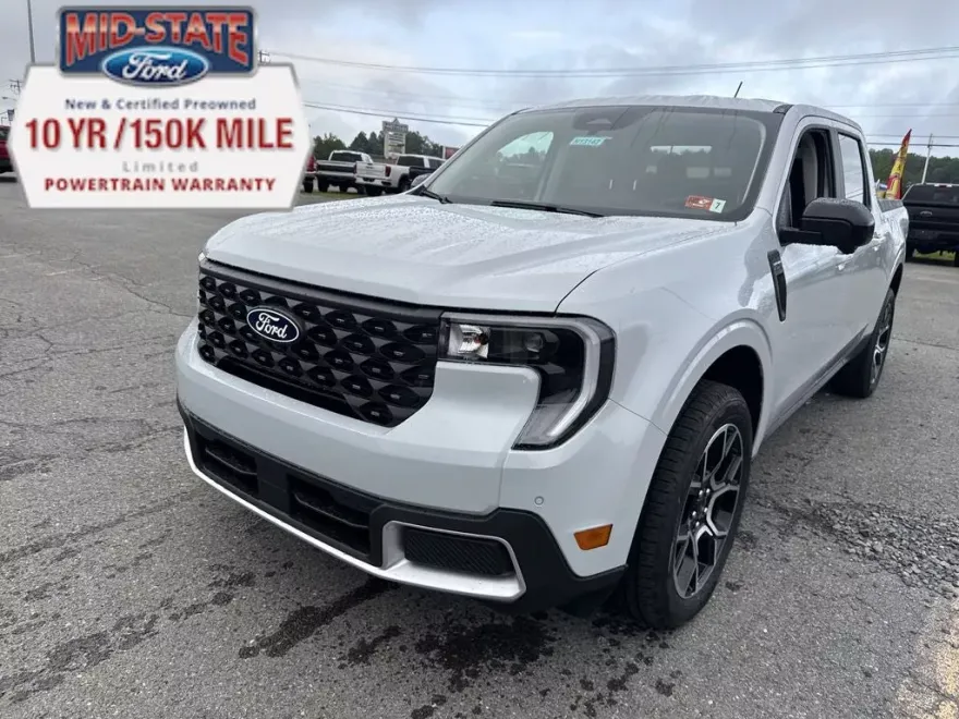 2025 Ford Maverick Lariat photo 1