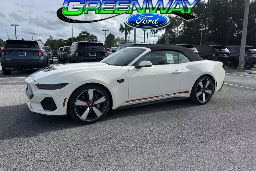 2025 Ford Mustang GT Premium Convertible photo 1