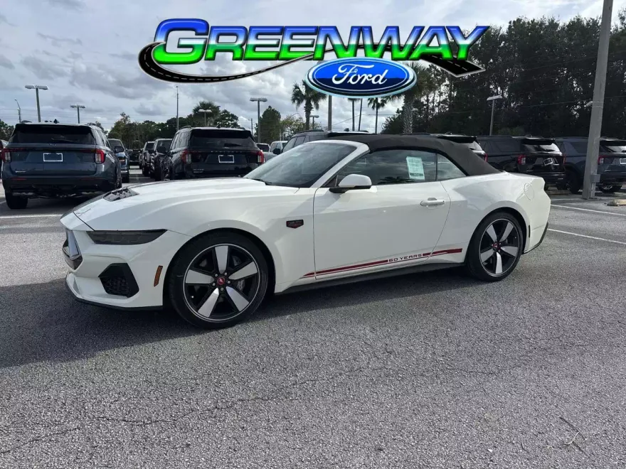 2025 Ford Mustang GT Premium Convertible photo 1