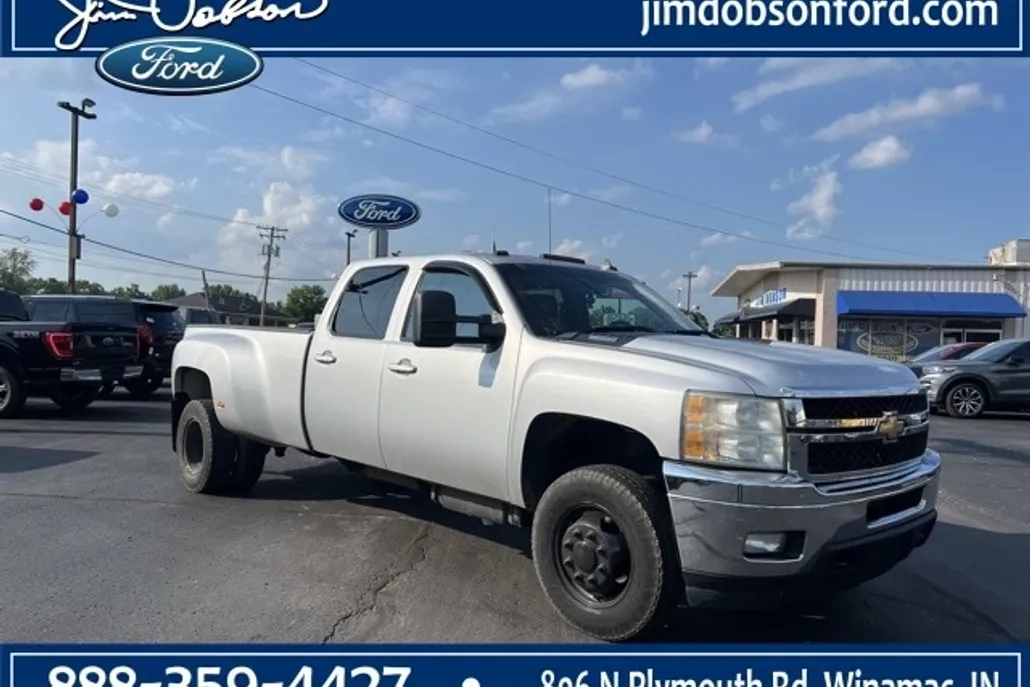 2011 Chevrolet Silverado 3500HD LTZ photo 1