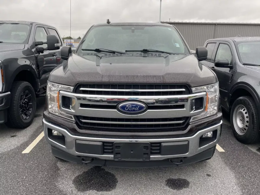 2020 Ford F-150 XLT photo 1