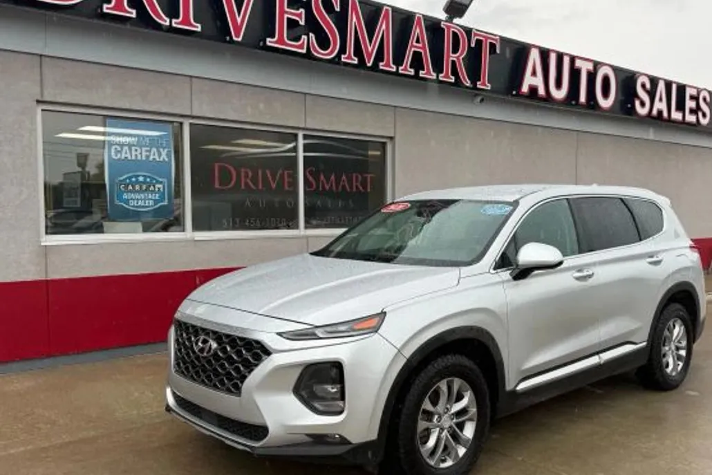 2020 Hyundai Santa Fe SEL Sport photo 1