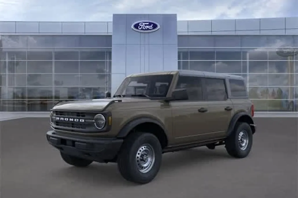 2025 Ford Bronco Base photo 1