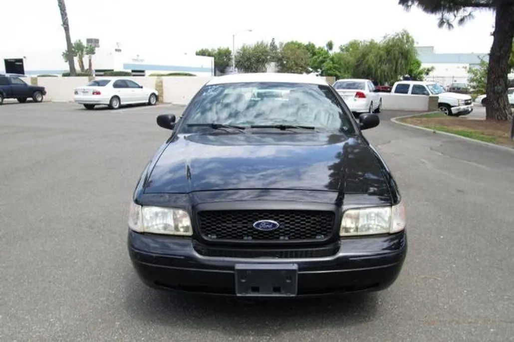 2011 Ford Crown Victoria Police Interceptor photo 1