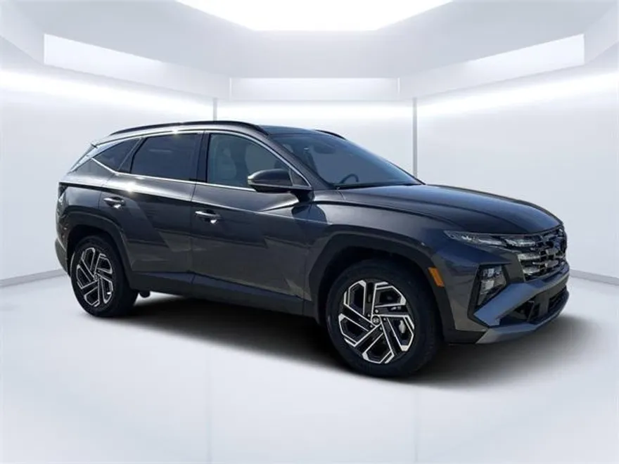 2025 Hyundai Tucson Hybrid Limited photo 1