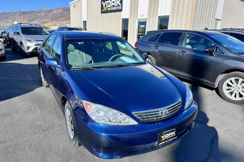 2006 Toyota Camry LE photo 1