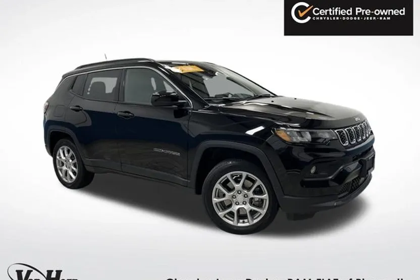 2024 Jeep Compass Latitude Lux photo 1