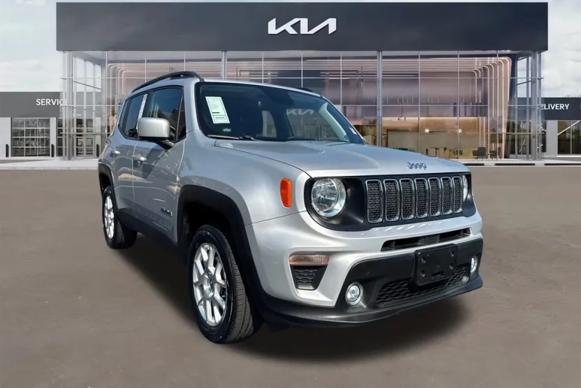 2019 Jeep Renegade Latitude photo 1