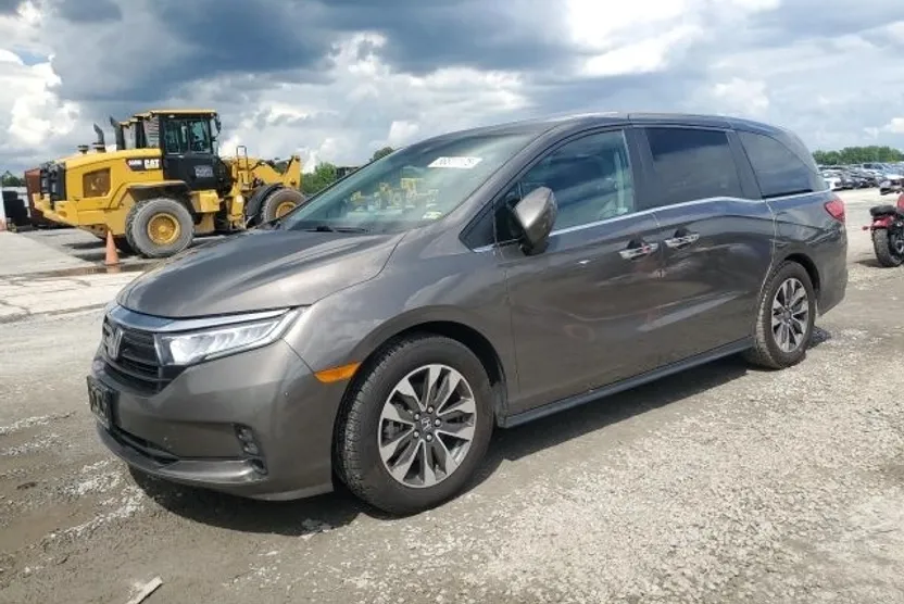 2021 Honda Odyssey EX-L photo 1
