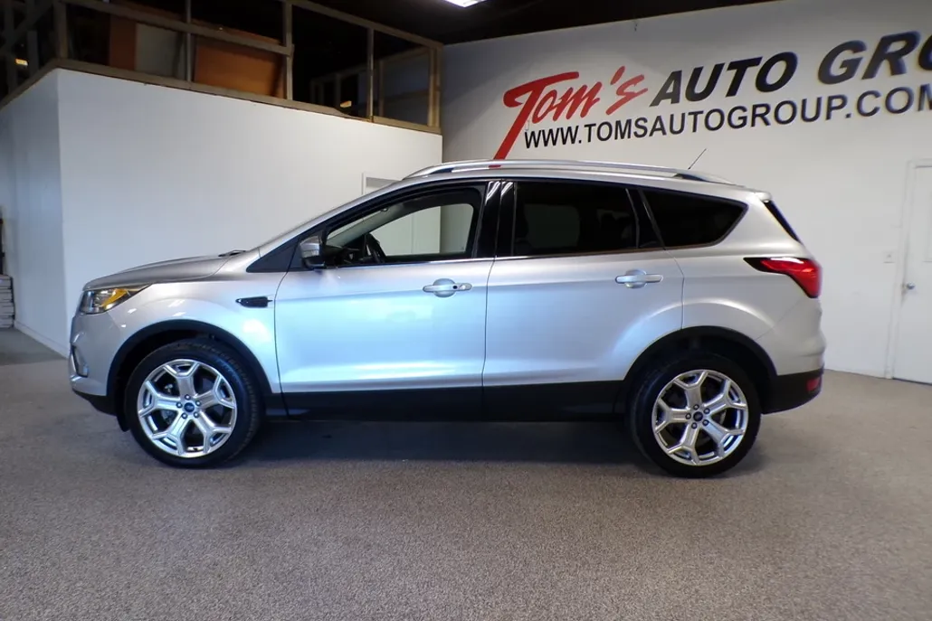 2019 Ford Escape Titanium photo 1