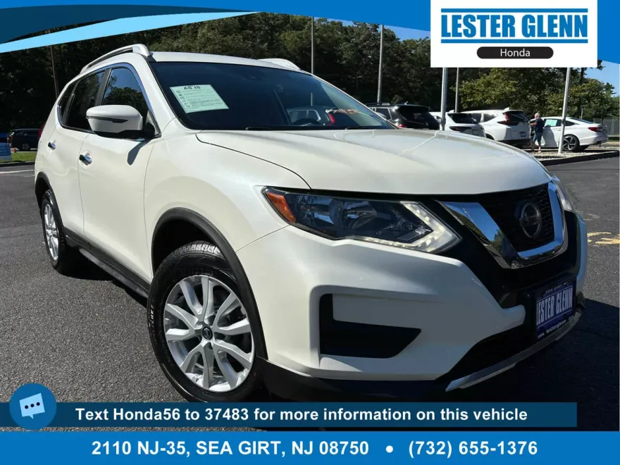 2019 Nissan Rogue SV AWD photo 1